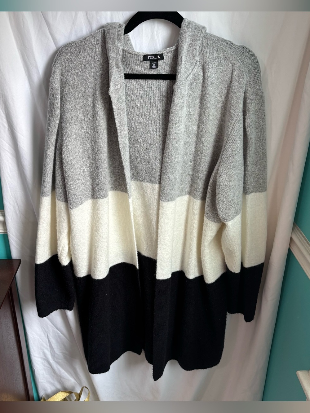 Color block Hooded Cardigan - Picture 1 of 3
